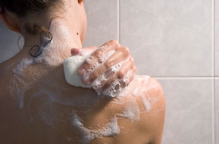 Thay vì tắm nước nóng, hãy thay thế bằng nước ấm