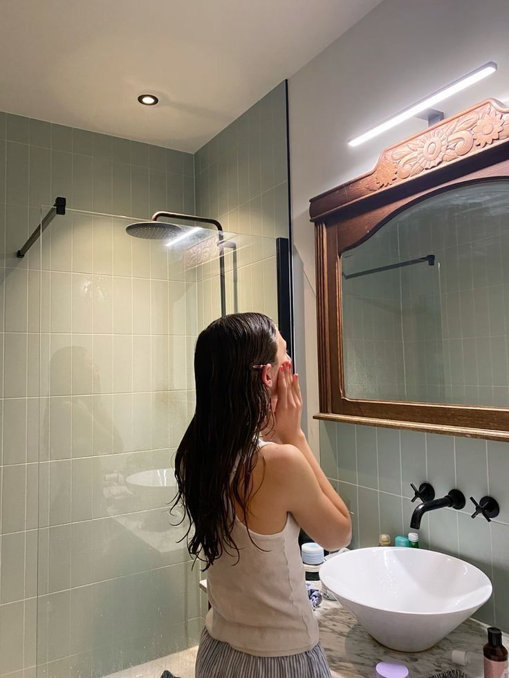 Chu trình skincare đơn giản giúp học sinh, sinh viên chăm sóc da an toàn và hiệu quả