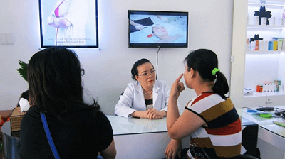 Các sản phẩm tri mụn được chuyên gia da liễu khuyên dùng