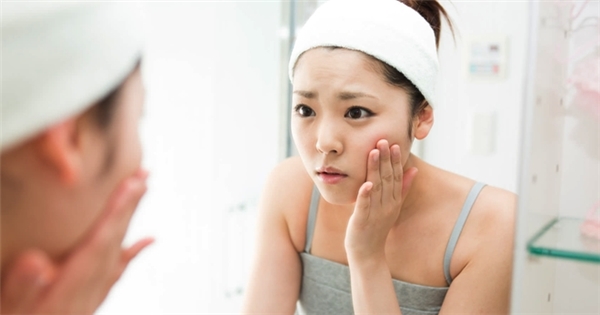 Nguyên nhân gây mụn trứng cá