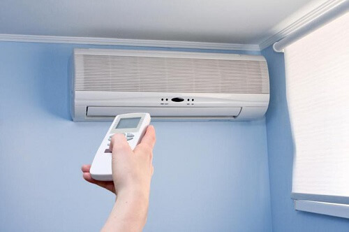 Những thủ phạm gây mụn ngay tại nhà